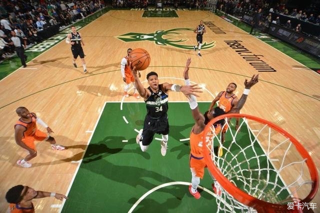 新疆签约外援威金顿 本赛季曾代表雄鹿出战3场